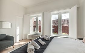 D28 Bruges